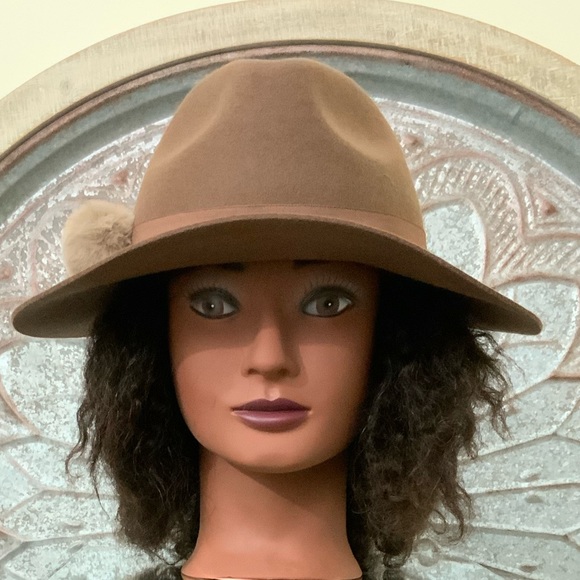 100% Wool Pecan Fedora with Band NWT